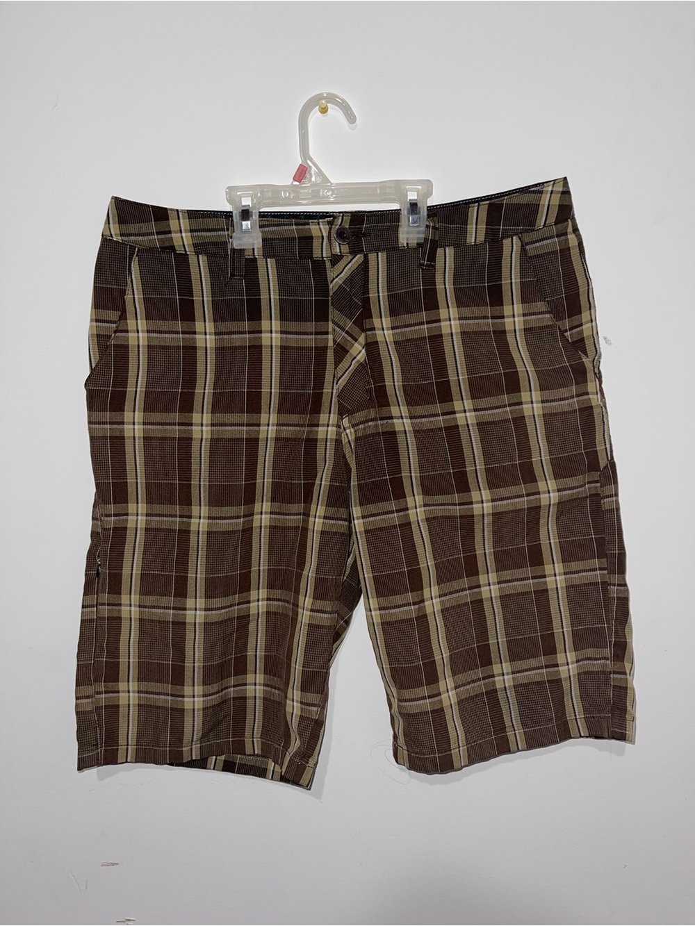 Hurley Brown Plaid Cargo Shorts